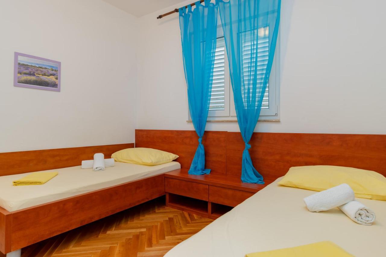 Apartments Villa Jadranka Marusici  Eksteriør bilde